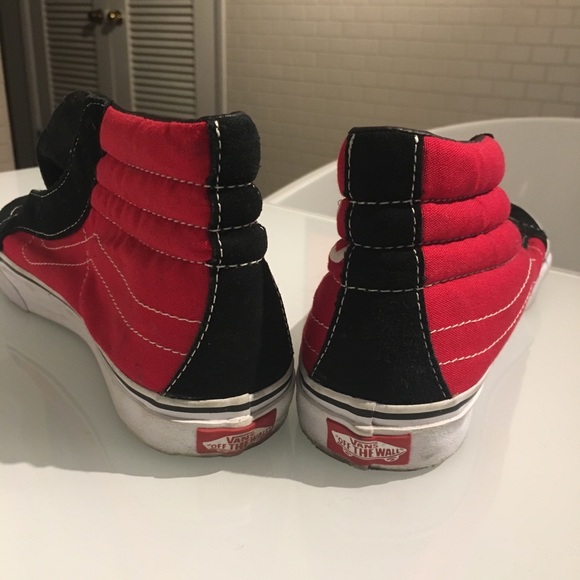 Vans - Picture 4 of 6